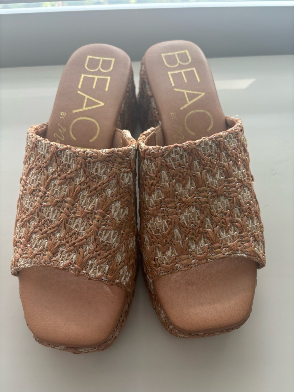 Beach Matisse Tan Woven Slide Sandals